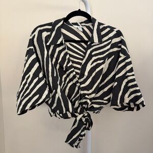 H&M Black & White Zebra Tie-Front Crop Top